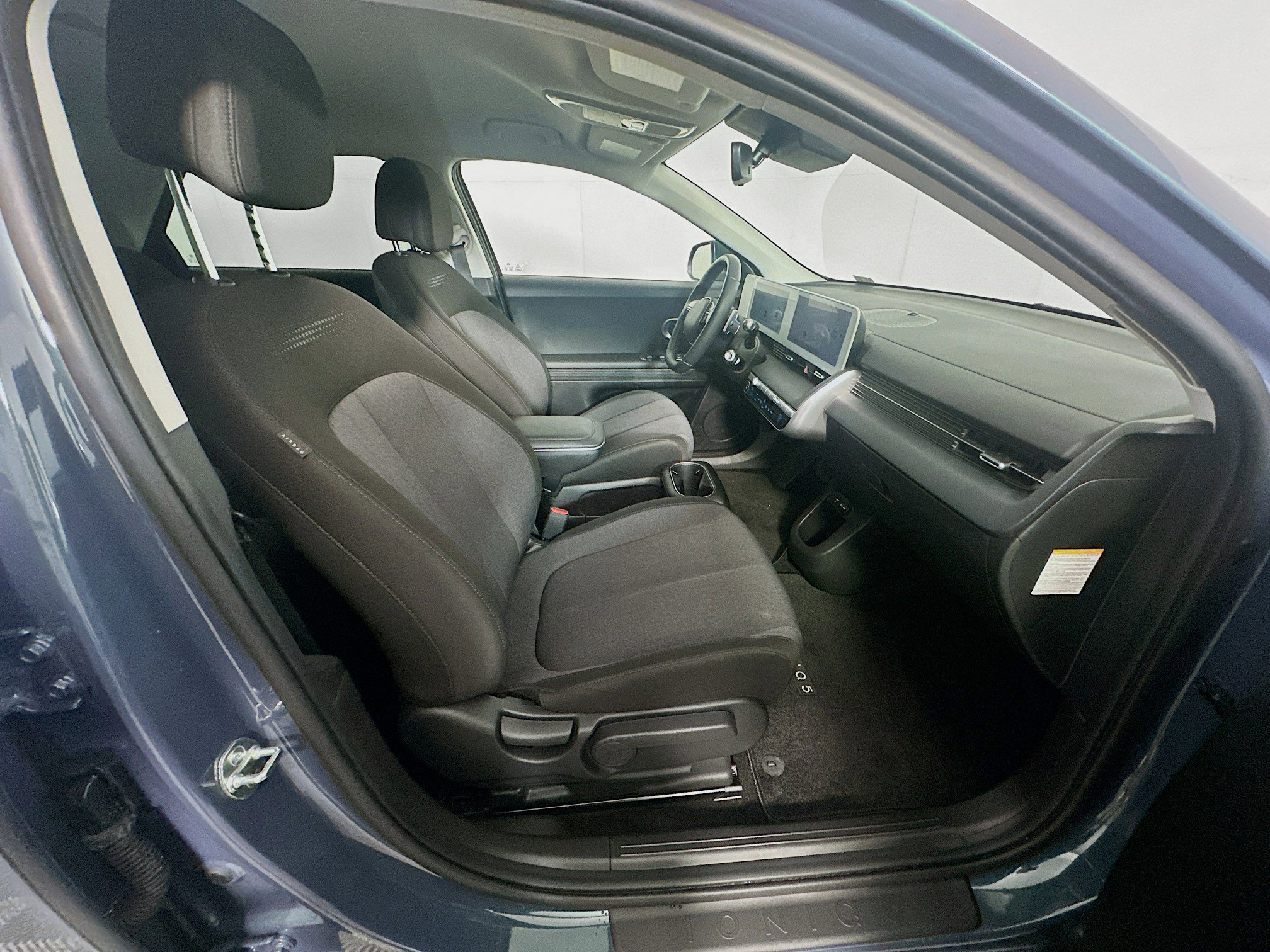 Used 2024 Hyundai Ioniq 5 SEL image 33