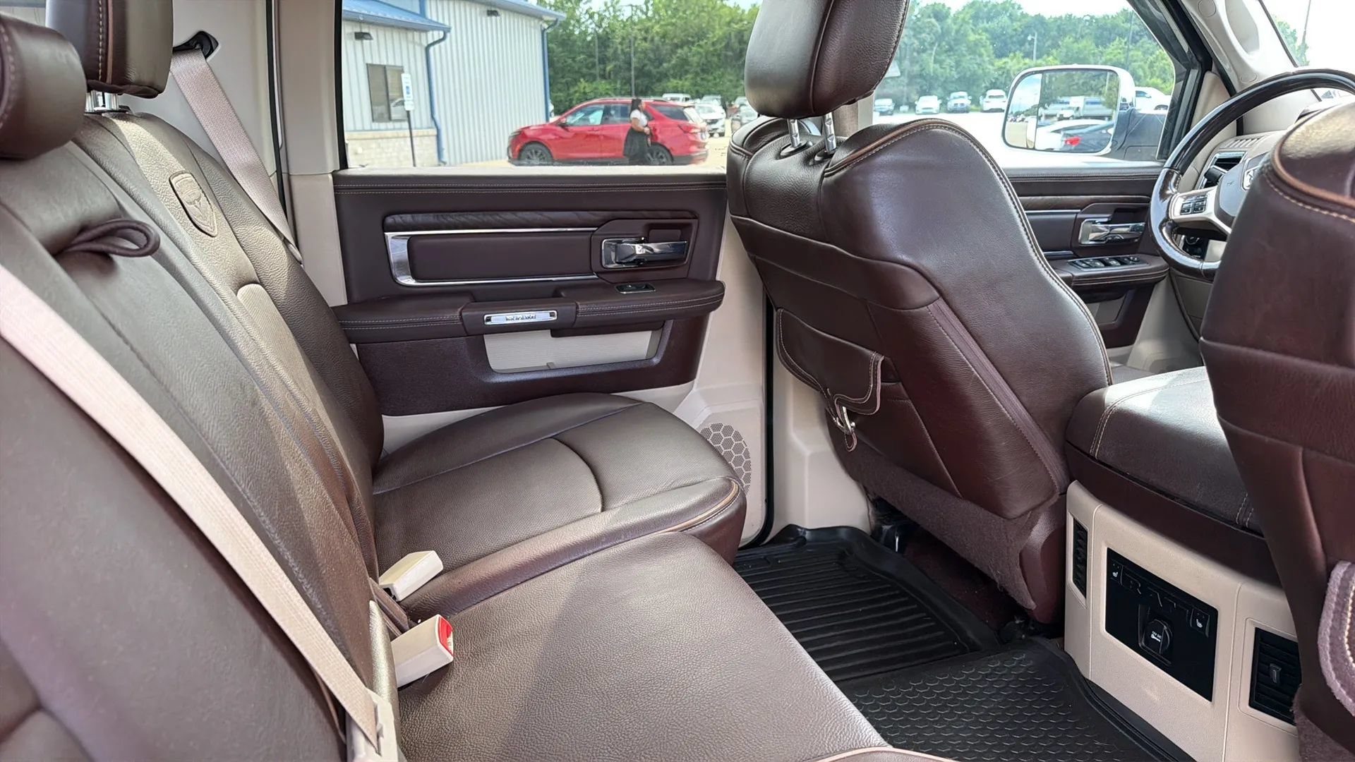 Used 2015 RAM 3500 Laramie Longhorn w/ Convenience Group AWD/4WD image 62