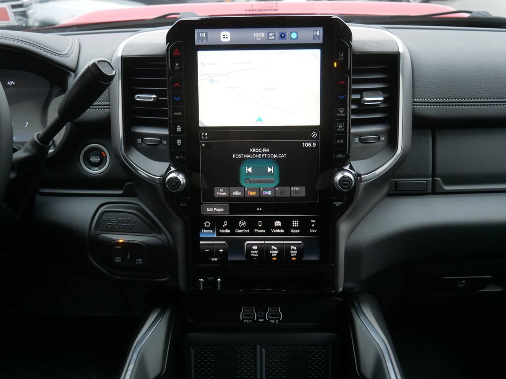 New 2026 RAM 2500 Laramie AWD/4WD image 11
