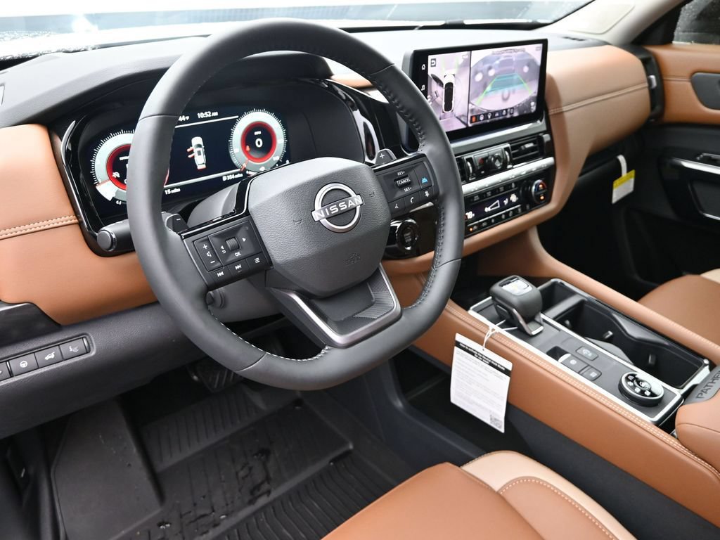 New 2026 Nissan Pathfinder Platinum w/ Cargo Package AWD/4WD image 18
