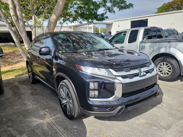 Used 2022 Mitsubishi Outlander Sport ES image 1