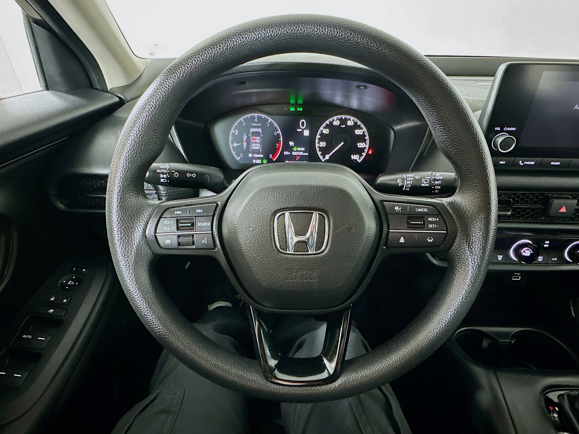 Used 2023 Honda HR-V LX image 11