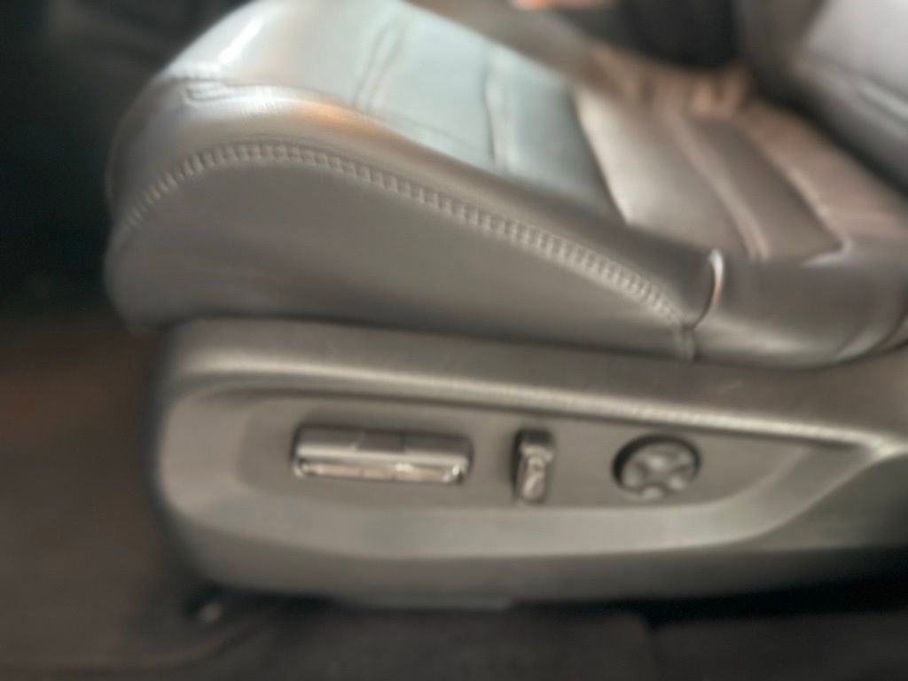 Used 2022 Honda CR-V Touring image 20