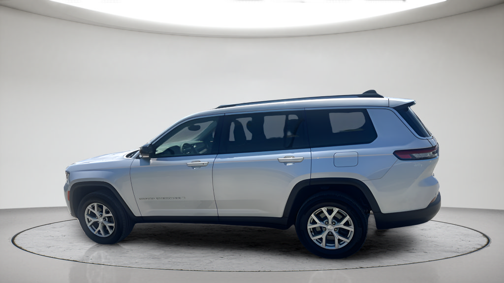 Used 2023 Jeep Grand Cherokee L Limited AWD/4WD image 11