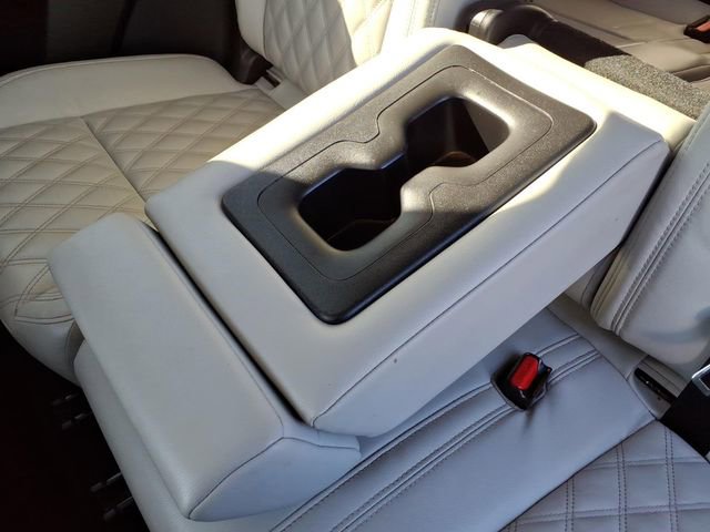 Used 2022 Mitsubishi Outlander SEL FWD image 27