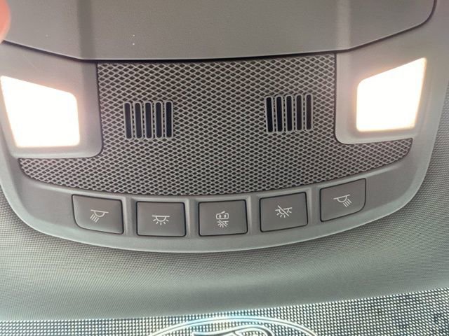 Used 2018 Ford F150 XLT image 16