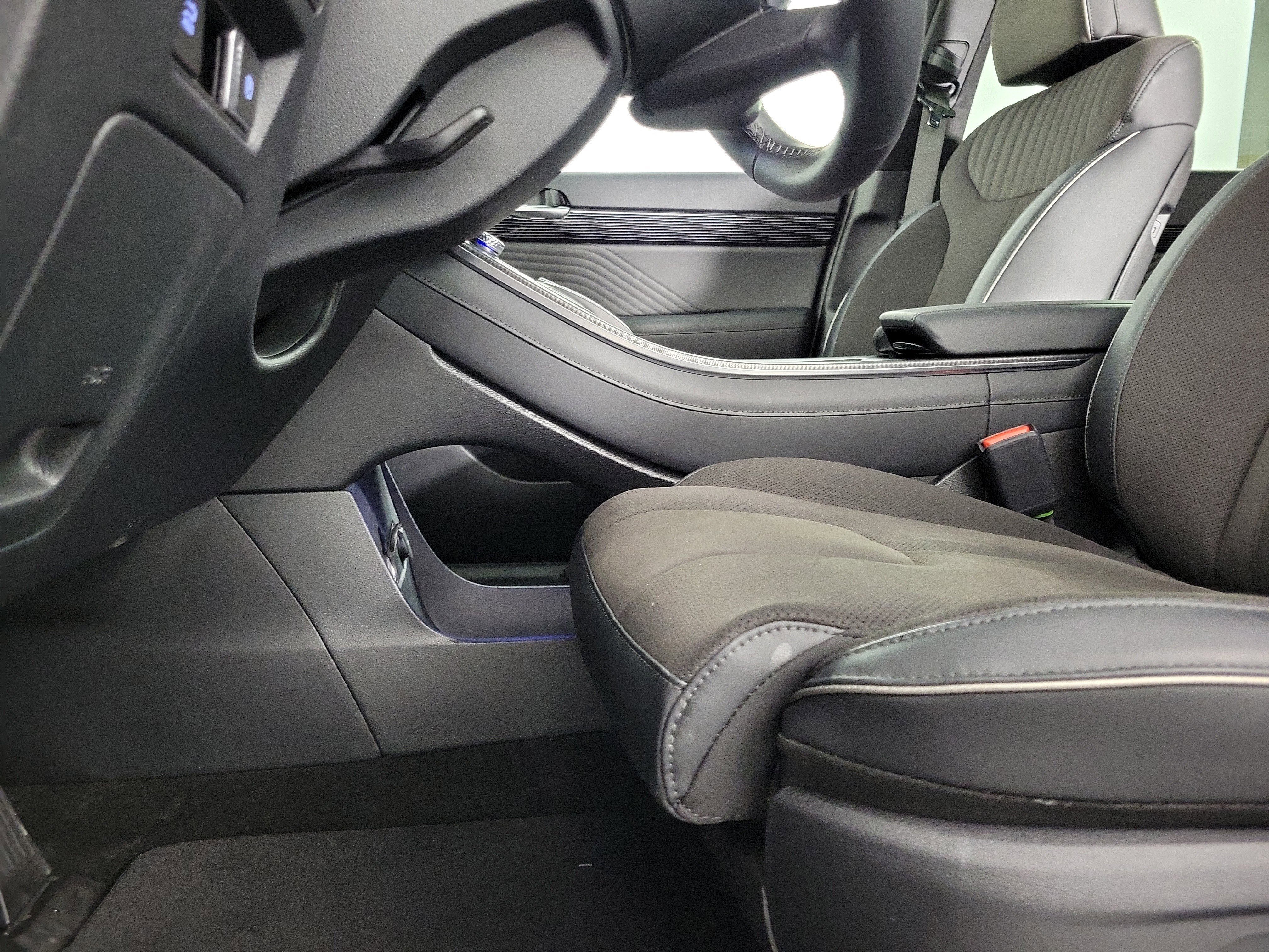 New 2025 Hyundai Palisade Calligraphy image 28