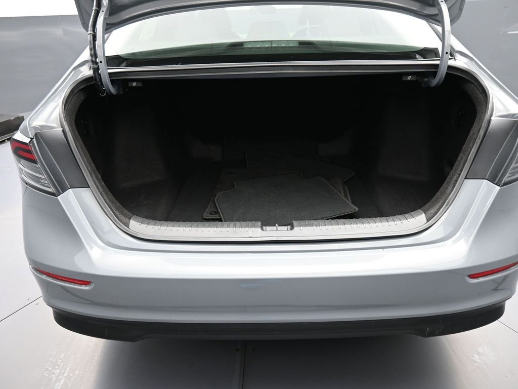 Certified 2024 Honda Accord Sport image 21