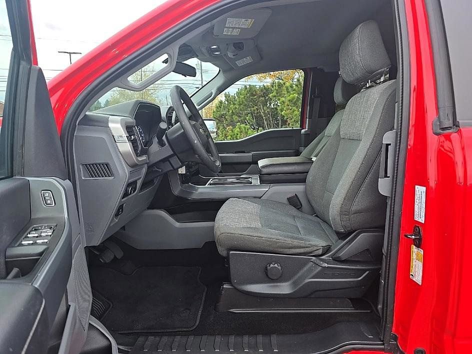 Used 2022 Ford F150 XLT w/ Bed Utility Package image 10