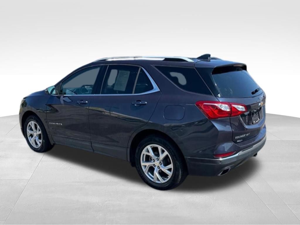 Used 2019 Chevrolet Equinox LT w/ Sun & Navigation Package AWD/4WD image 5