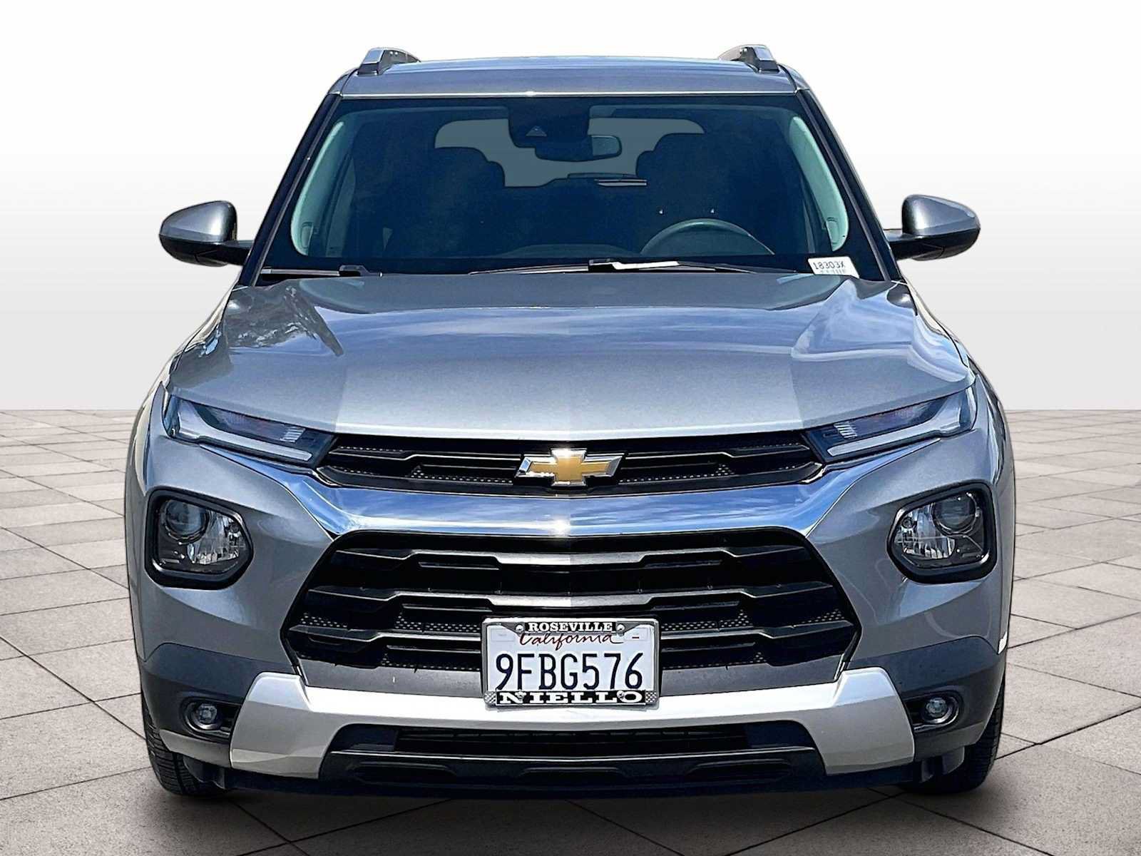 Used 2023 Chevrolet TrailBlazer LT FWD image 3