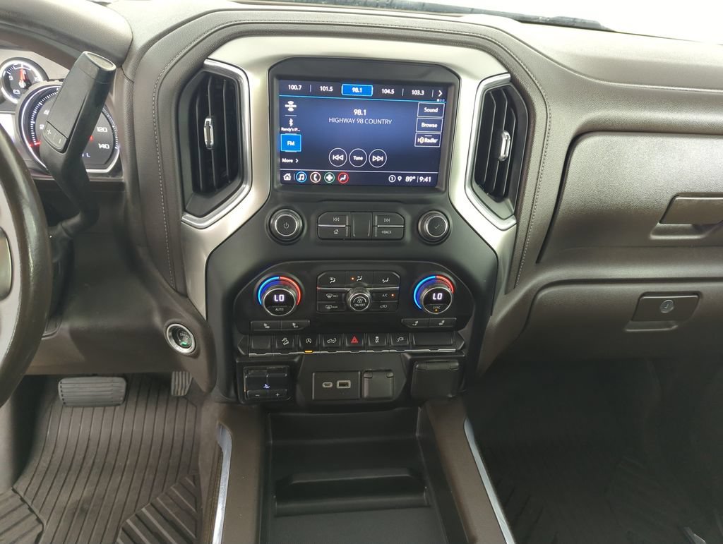 Used 2021 Chevrolet Silverado 1500 LT Trail Boss w/ Convenience Package II AWD/4WD image 24