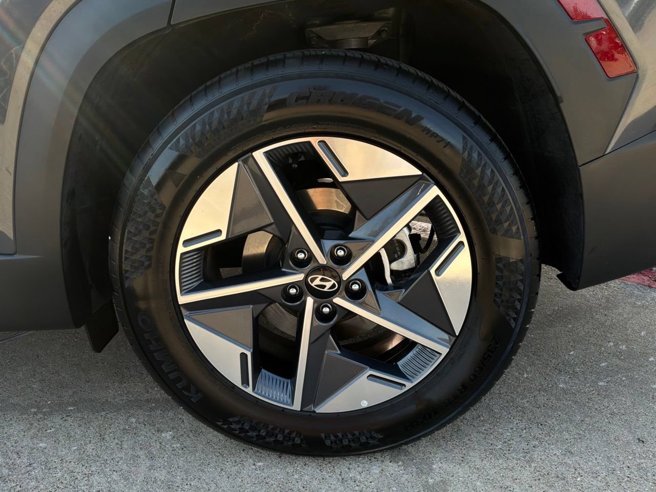 Used 2026 Hyundai Tucson SEL FWD image 9