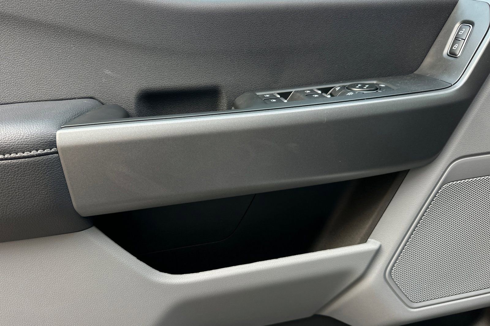 New 2026 Ford F250 XL w/ STX Appearance Package image 10