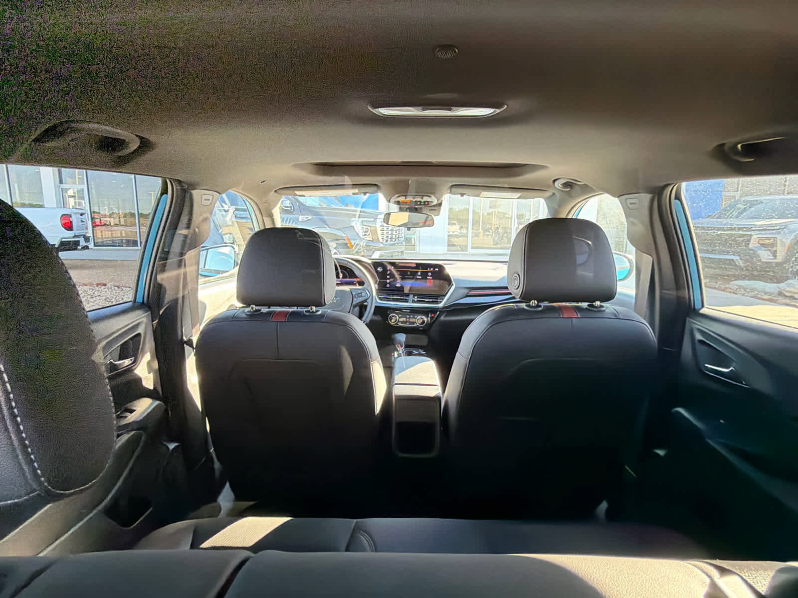 Used 2026 Chevrolet Trax RS w/ Sunroof Package FWD image 19