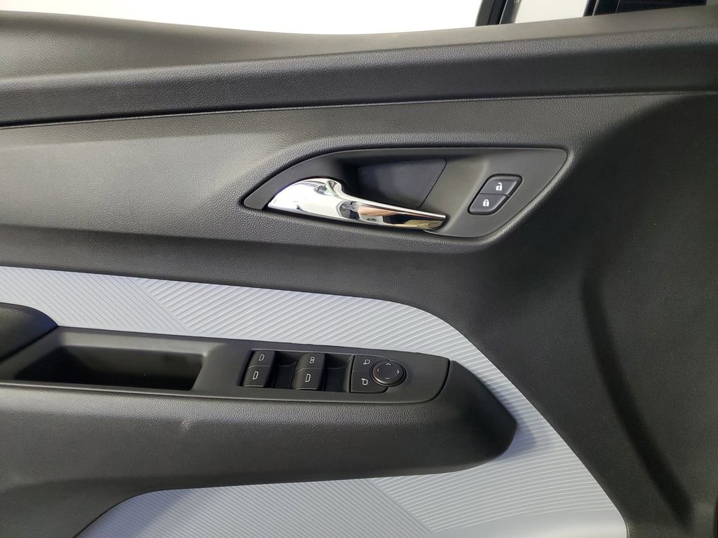 New 2027 Chevrolet Bolt RS FWD image 27