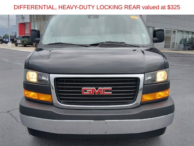 Used 2025 GMC Savana 3500 LT w/ LT Preferred Equipment Group RWD image 9