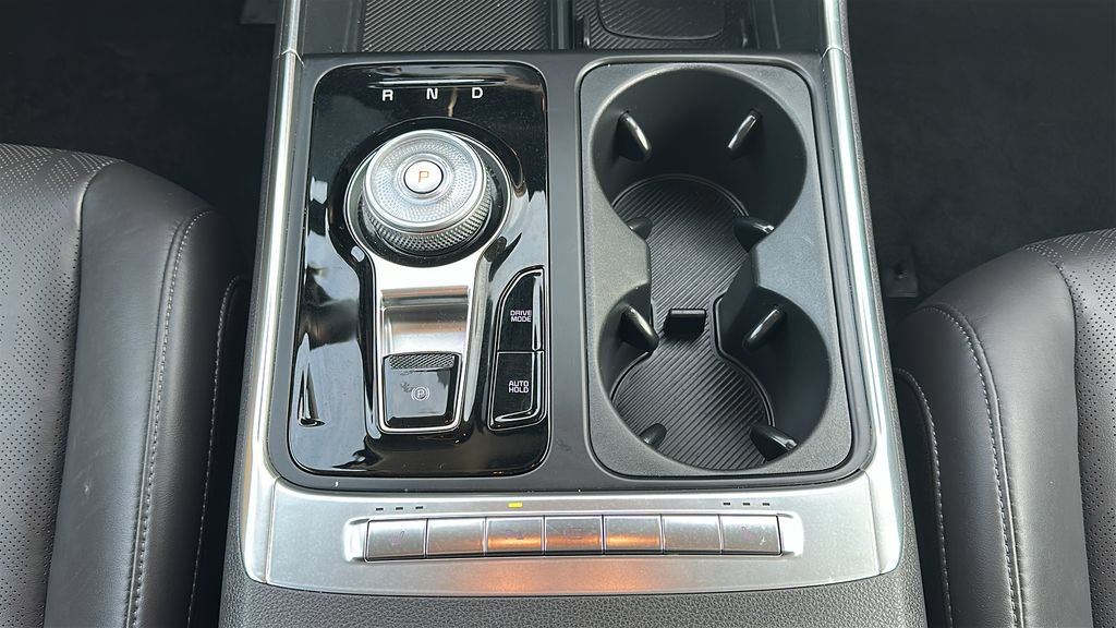 Used 2026 Kia Carnival EX FWD image 27