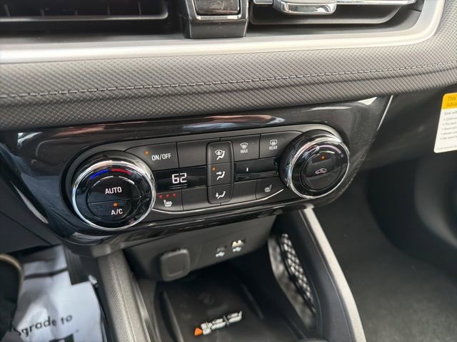 New 2026 Chevrolet TrailBlazer LT w/ Convenience Package FWD image 17