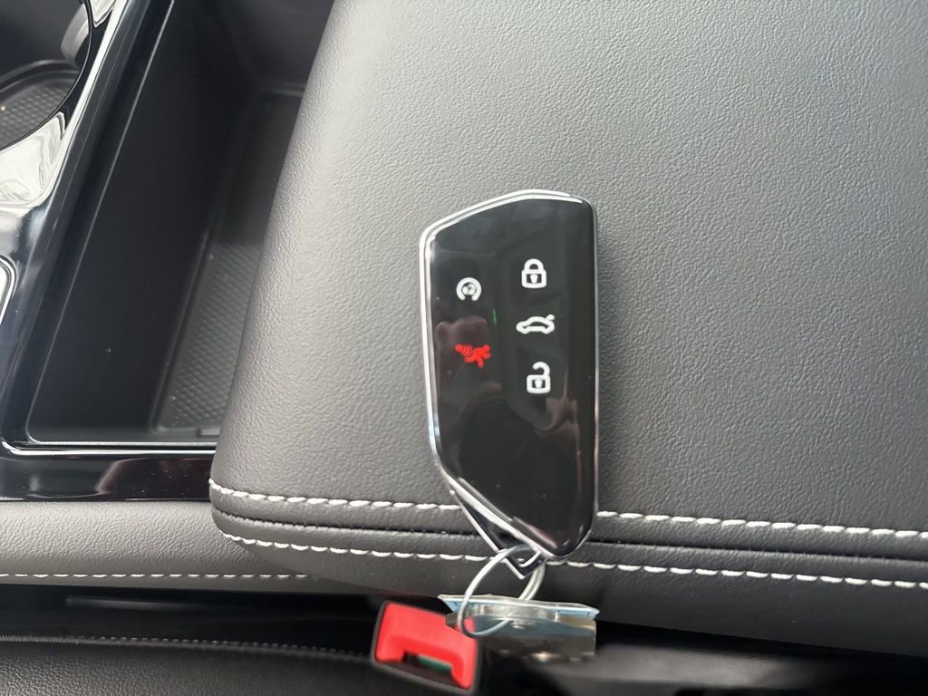 New 2026 Volkswagen Atlas SEL Premium R-Line image 36