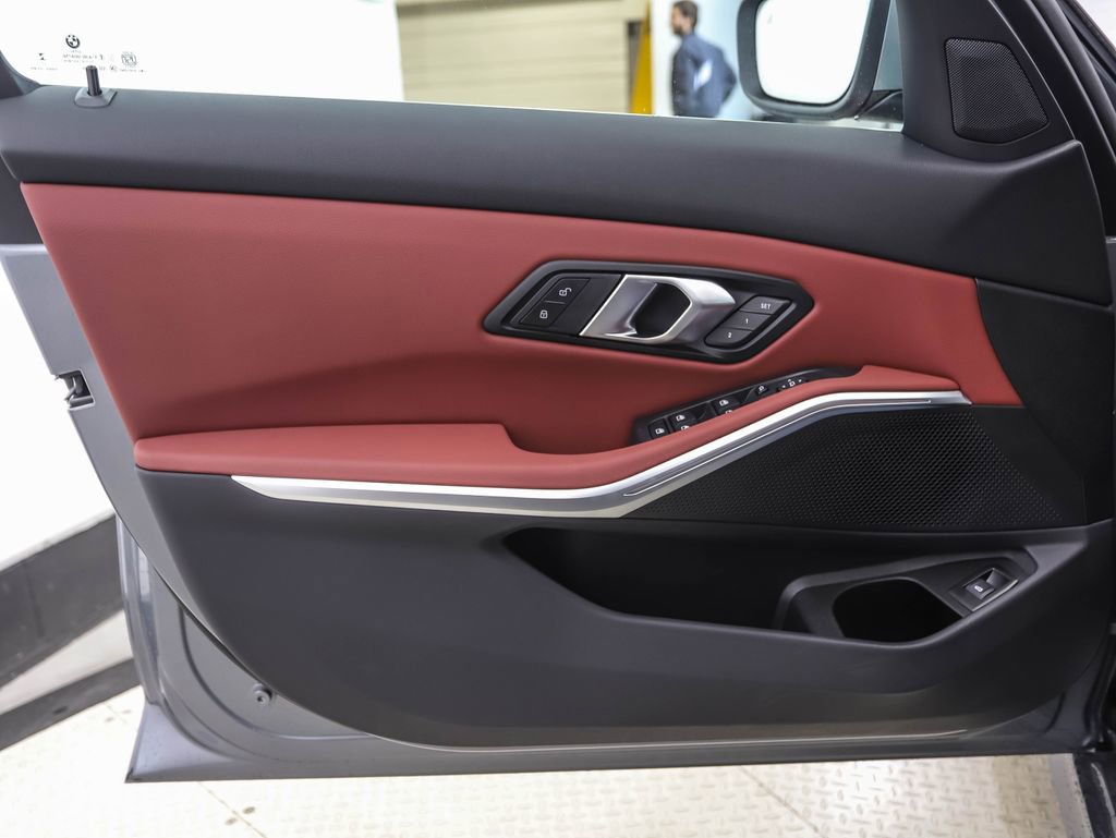 New 2026 BMW 330i xDrive Sedan w/ Convenience Package image 9
