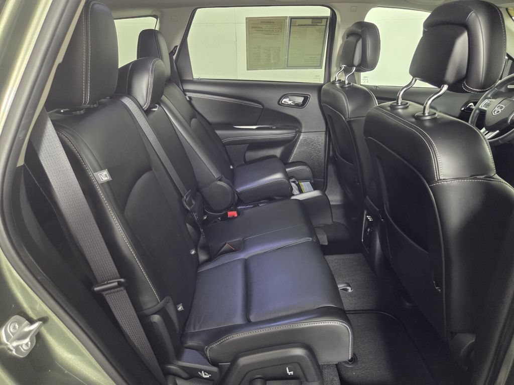 Used 2018 Dodge Journey Crossroad FWD image 31