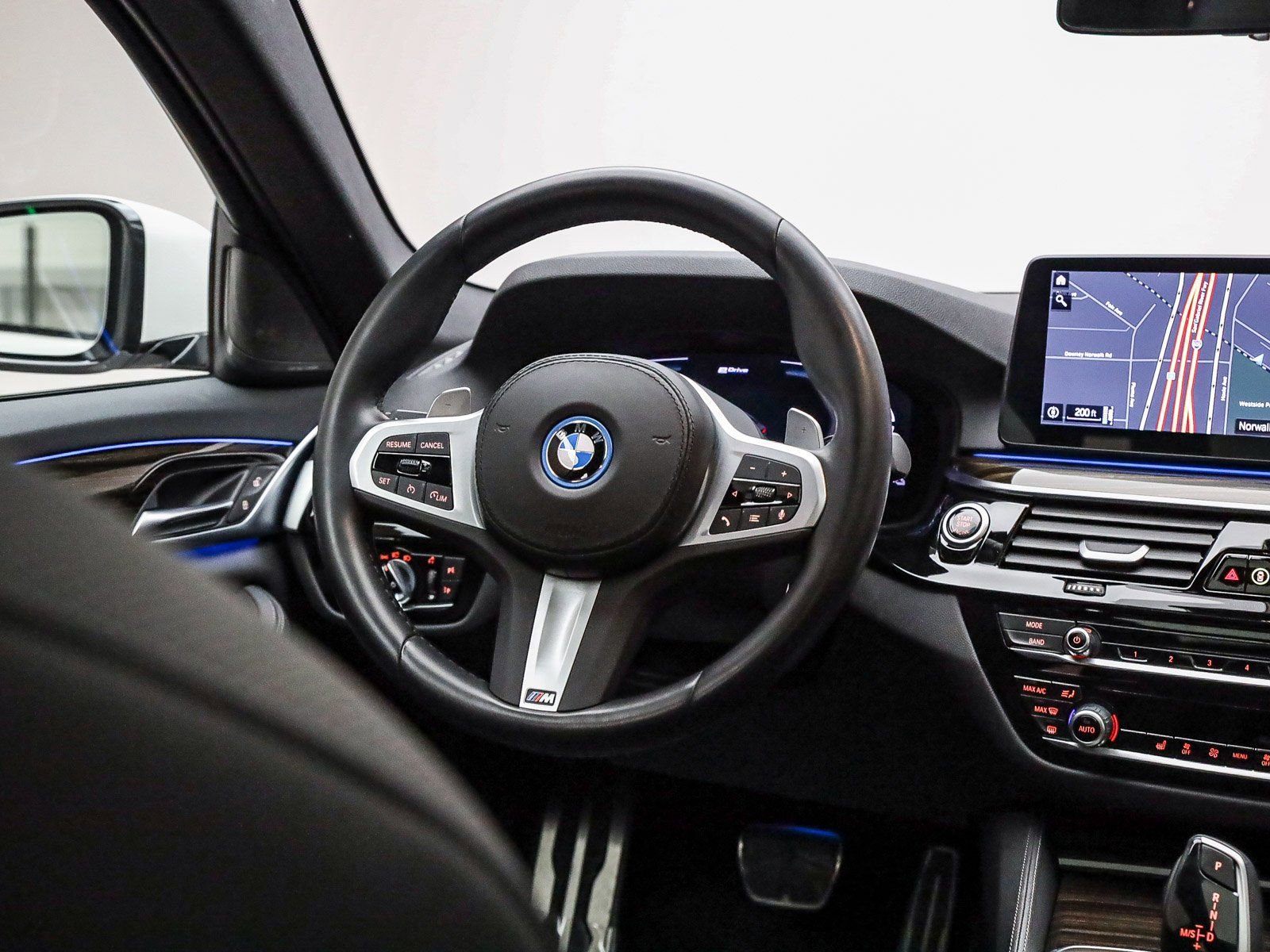 Certified 2023 BMW 530e w/ M Sport Package image 16