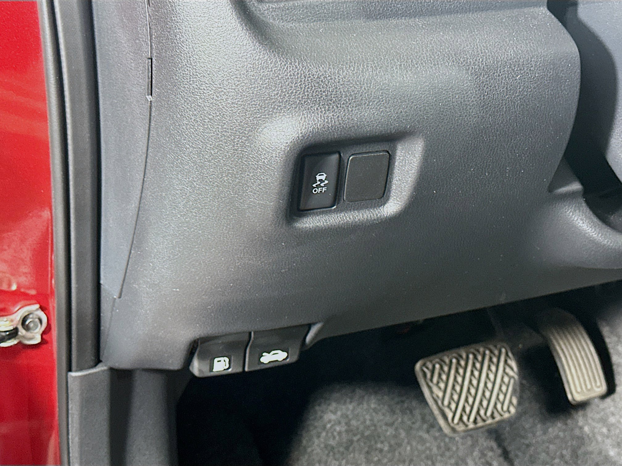 Used 2018 Nissan Versa Note SV FWD image 17