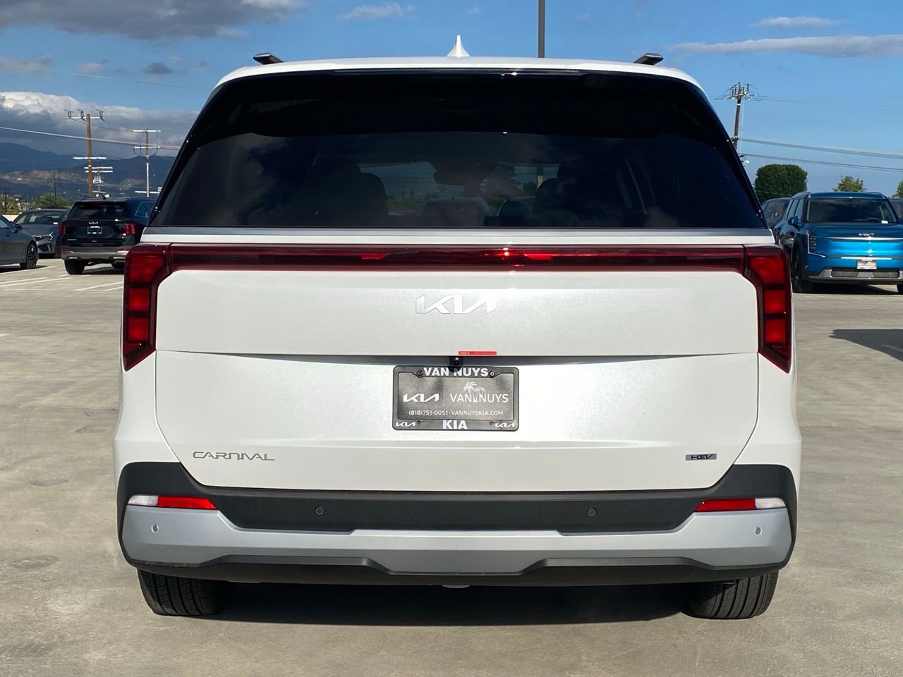 New 2026 Kia Carnival EX image 5