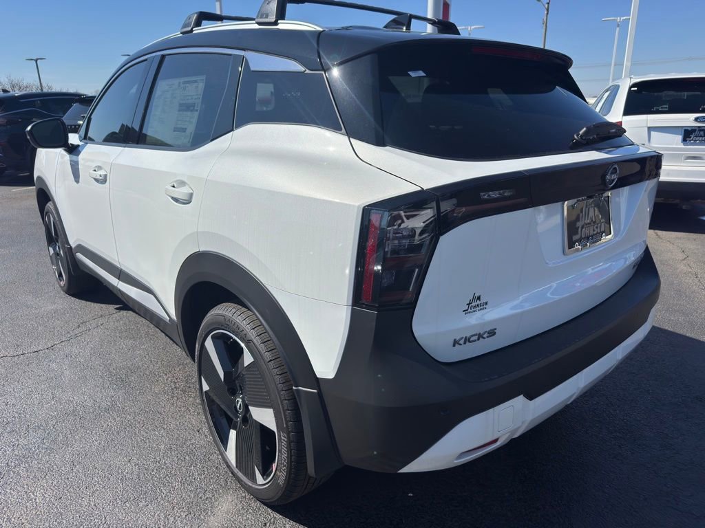 New 2026 Nissan Kicks SR w/ Interior Electronics Package image 3