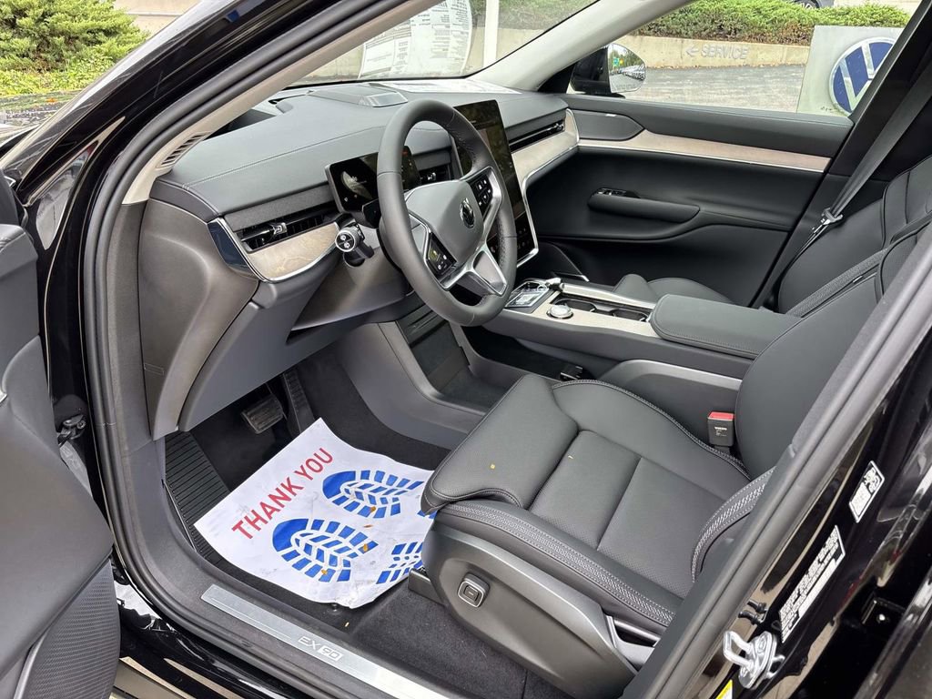 New 2025 Volvo EX90 Ultra w/ Protection Package Premier image 23