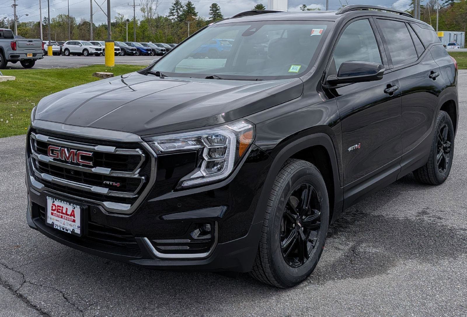 Used 2023 GMC Terrain AT4 w/ Infotainment Package II AWD/4WD image 4
