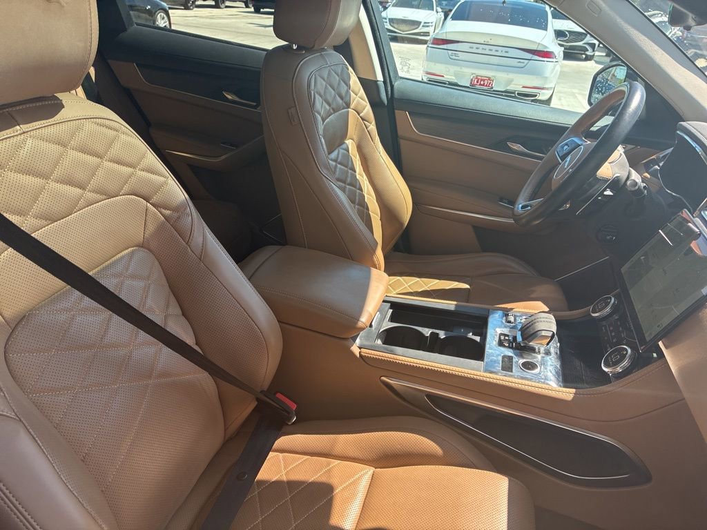 Used 2021 Jaguar F-PACE S image 10