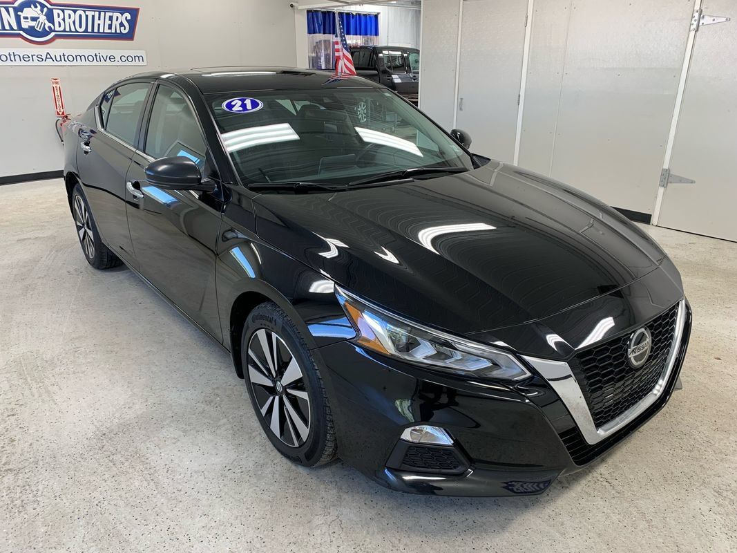 Used 2021 Nissan Altima 2.5 SV w/ SV Premium Package AWD/4WD image 10