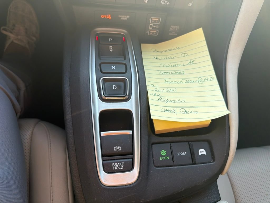 Used 2022 Honda Insight Touring image 18
