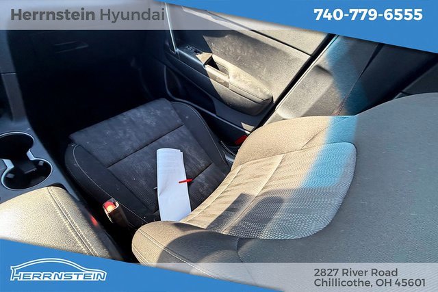Used 2017 Kia Sportage LX image 12