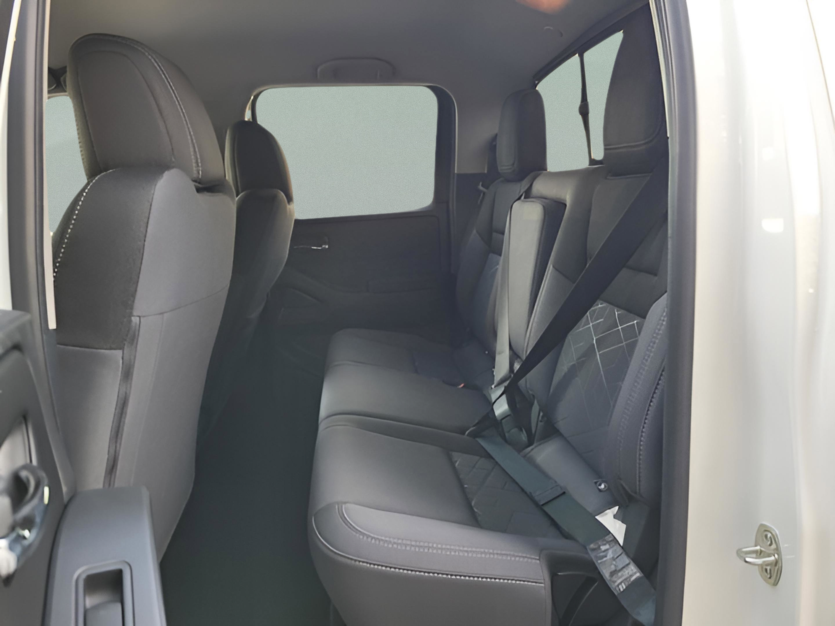 New 2026 Nissan Frontier SV w/ Tow Package RWD image 13