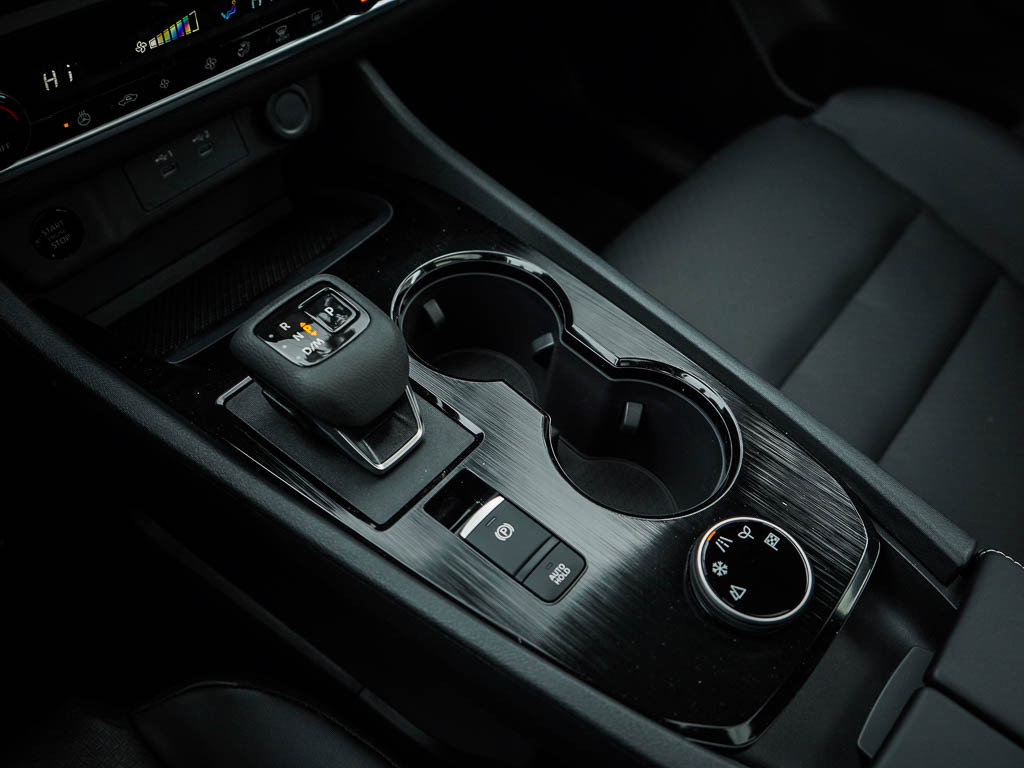 New 2026 Nissan Rogue SV AWD/4WD image 27