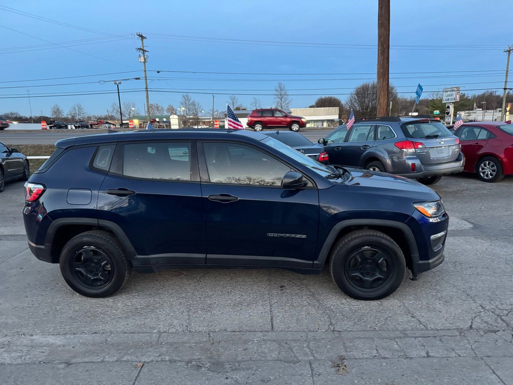Used 2020 Jeep Compass Sport image 4