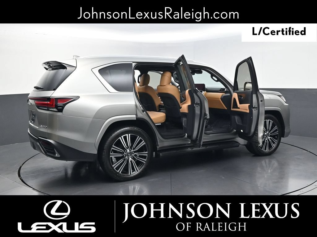 Certified 2024 Lexus LX 600 4WD w/ Luxury Package image 30