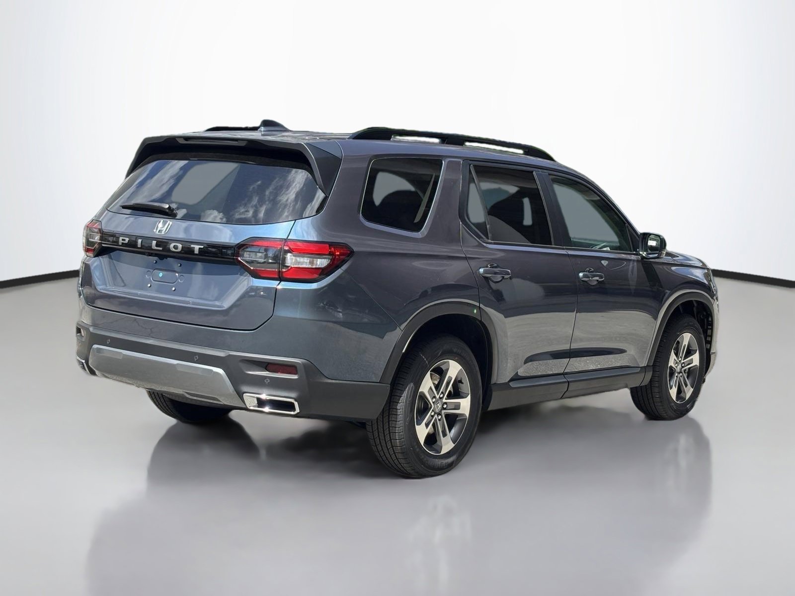 New 2026 Honda Pilot EX-L image 5