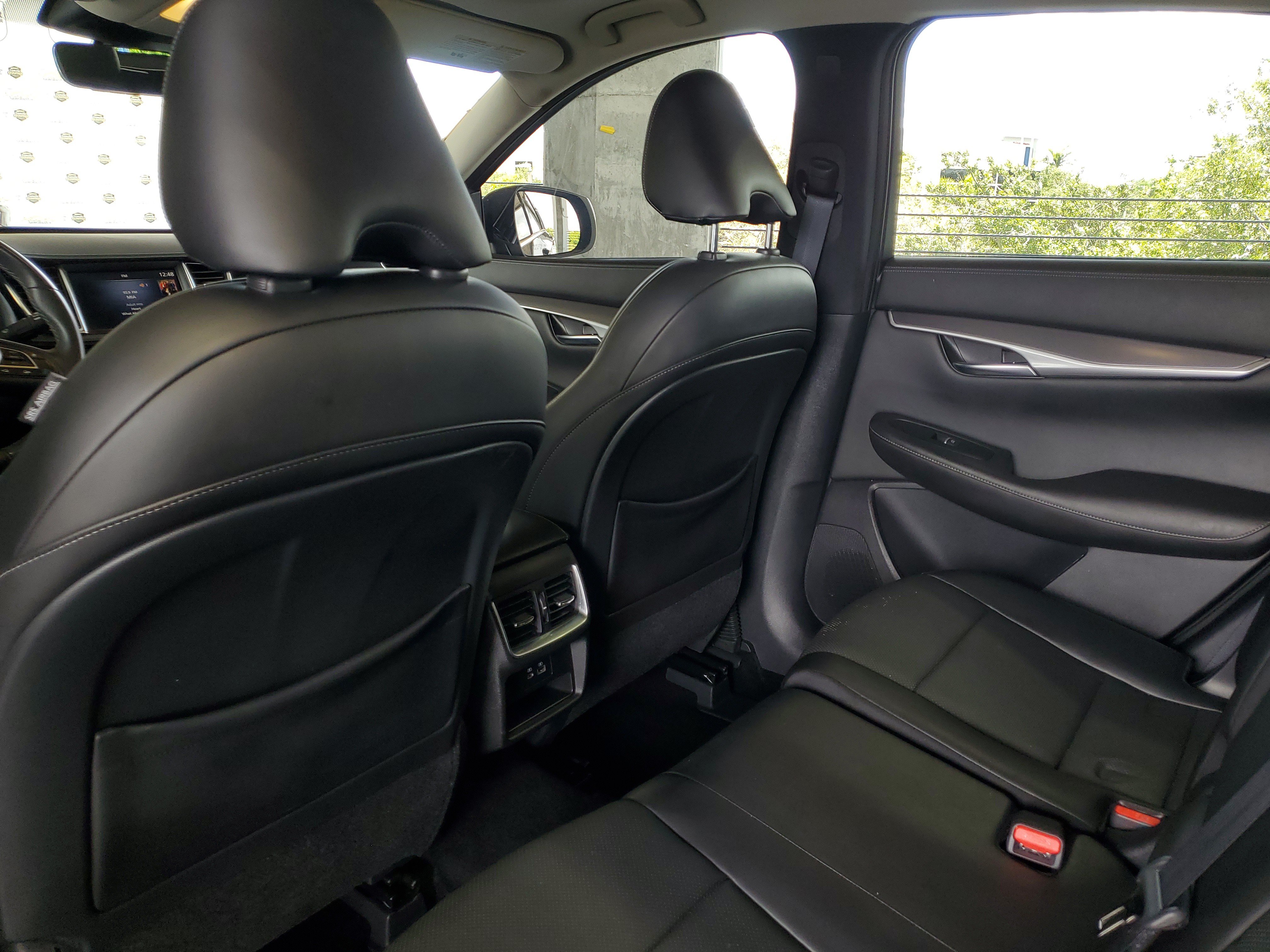 Used 2023 INFINITI QX50 Luxe FWD image 10