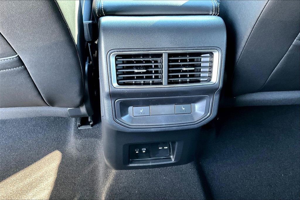 New 2026 Volkswagen Atlas Cross Sport SEL Premium R-Line AWD/4WD image 7