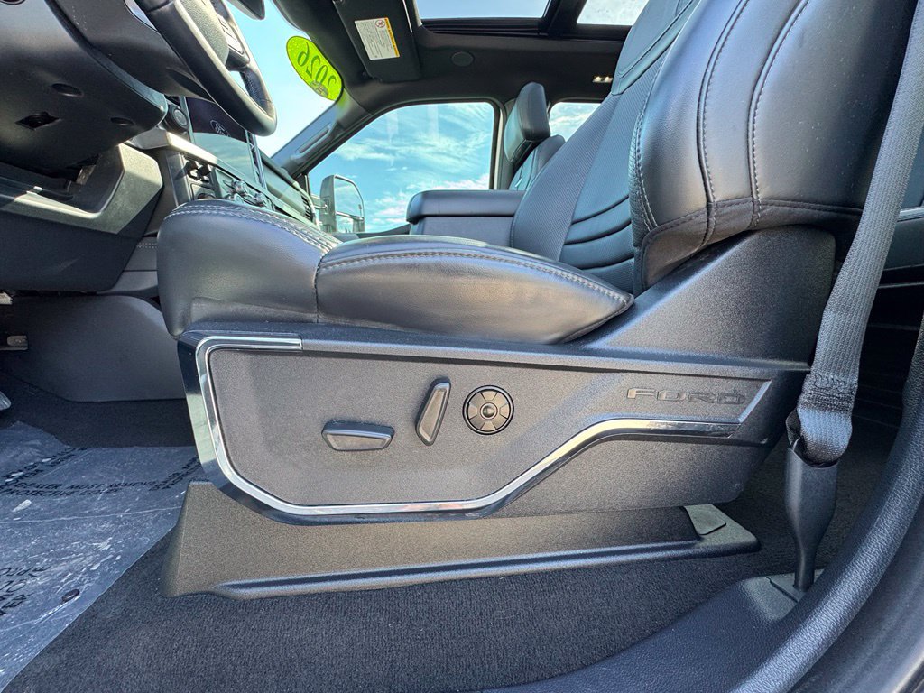 Used 2026 Ford F250 Platinum AWD/4WD image 23