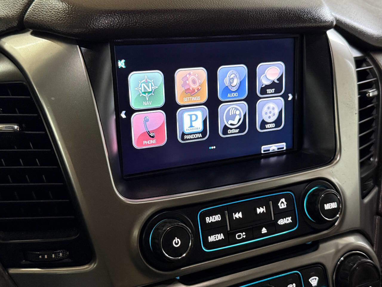 Used 2015 Chevrolet Suburban LTZ image 58