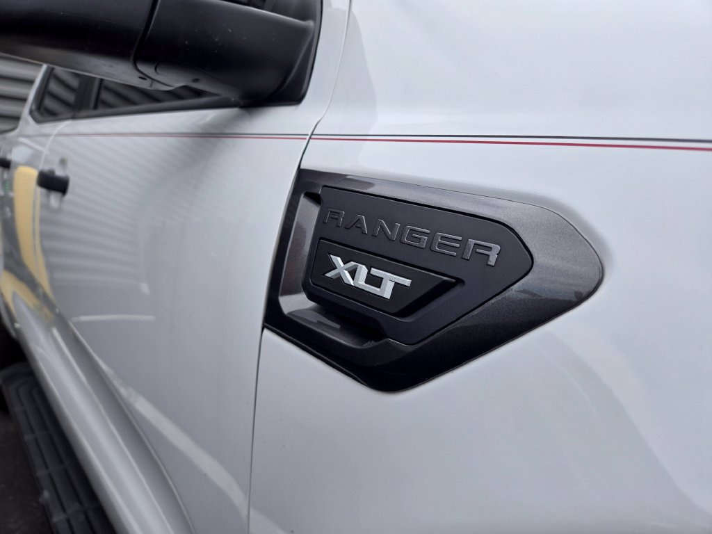 Used 2019 Ford Ranger XLT w/ Equipment Group 302A Luxury AWD/4WD image 8