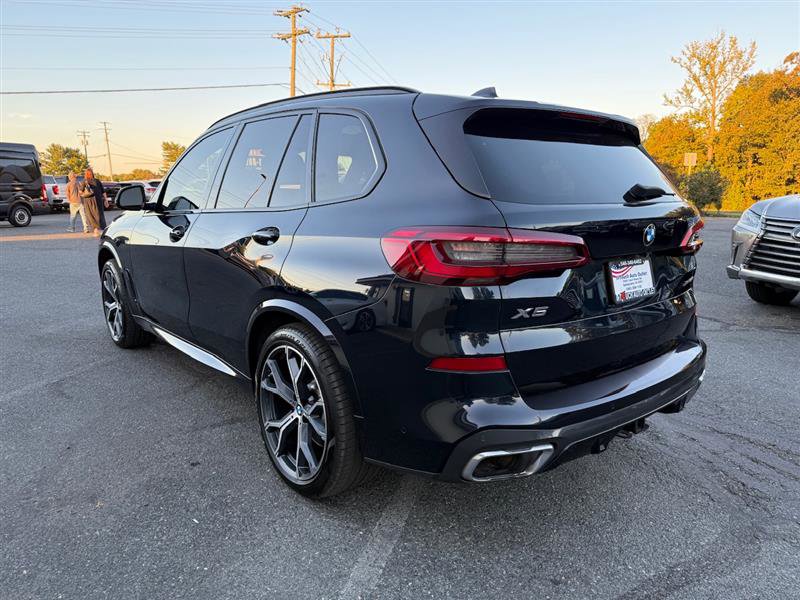 Used 2019 BMW X5 xDrive50i w/ M Sport Package image 9