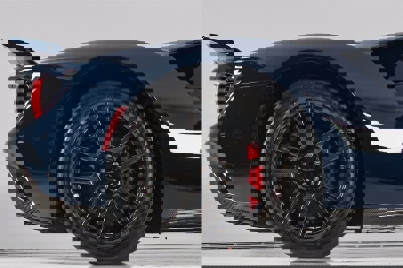 Used 2020 Ford GT Carbon Series image 12