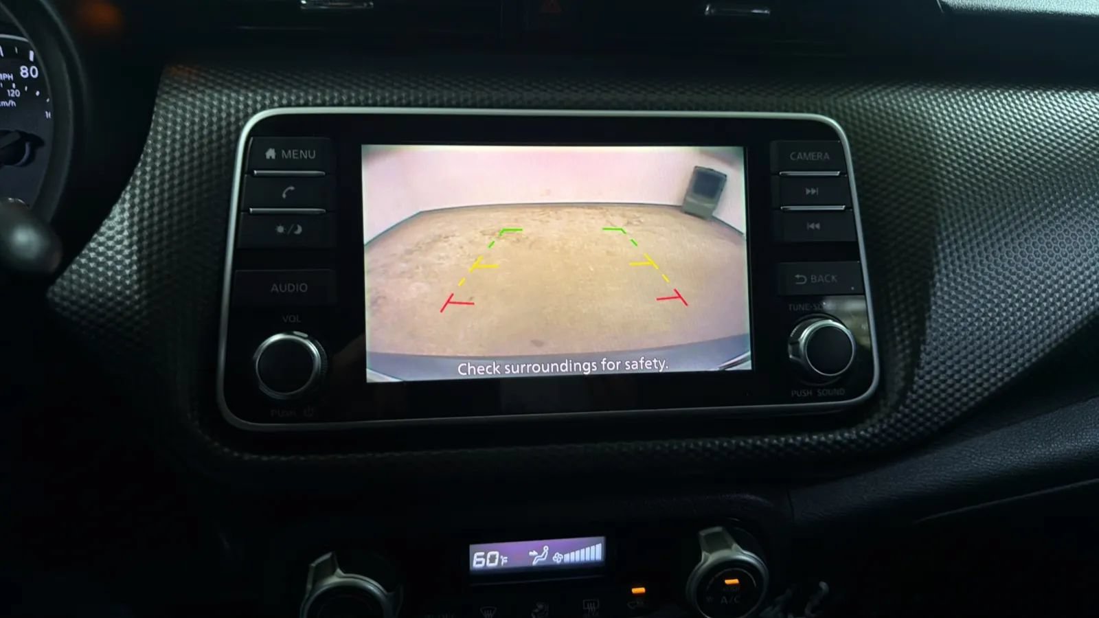 Used 2018 Nissan Kicks SV FWD image 14