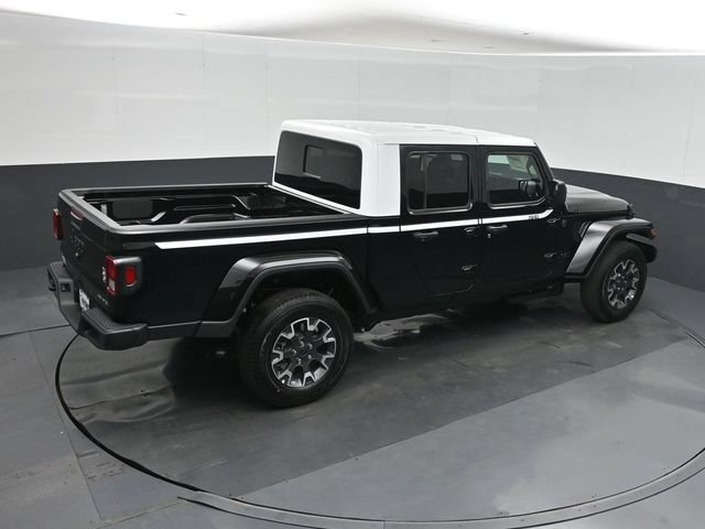 New 2026 Jeep Gladiator Sport AWD/4WD image 30